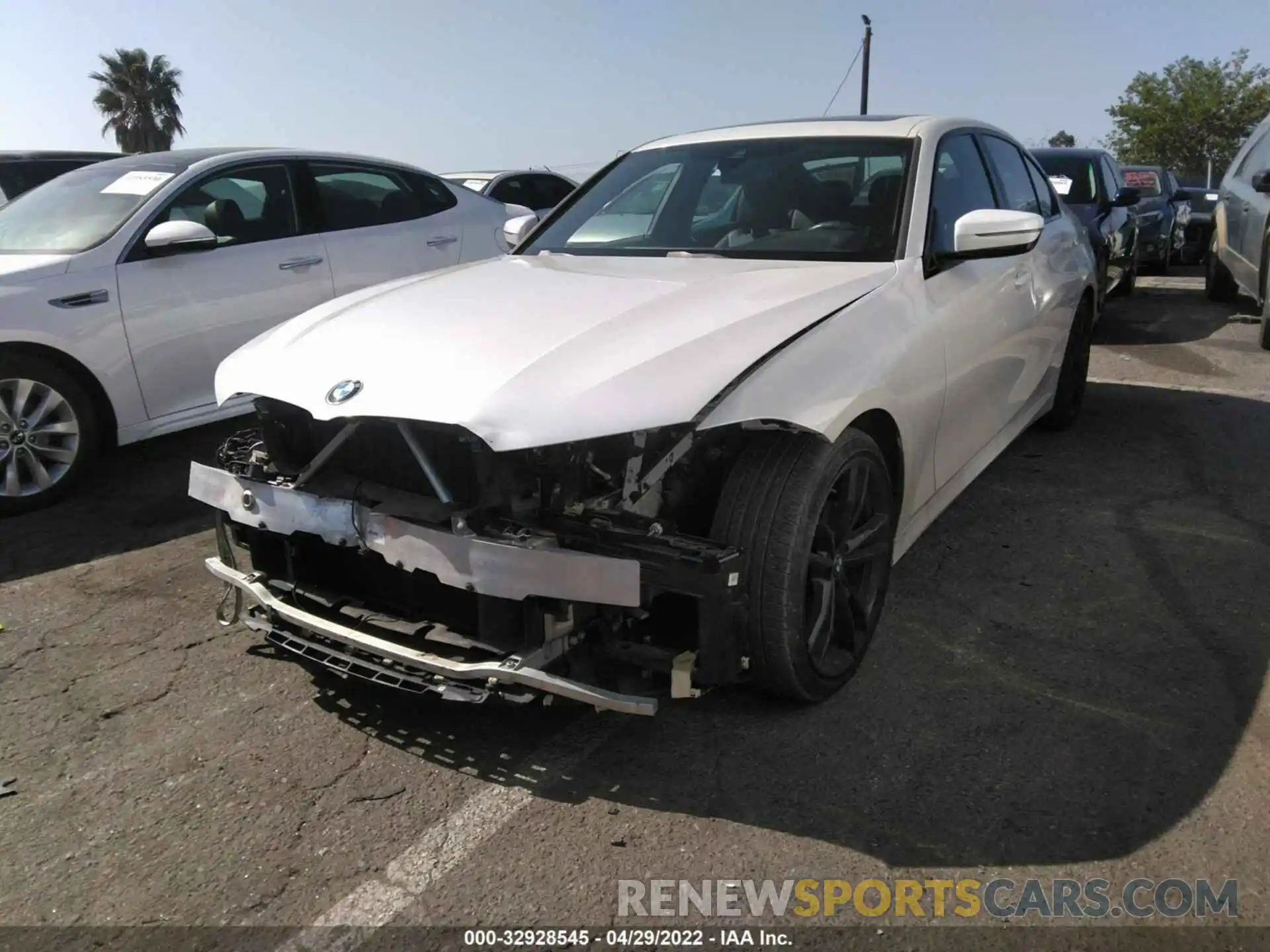 2 Photograph of a damaged car WBA5R1C5XKAE82109 BMW 3 SERIES 2019