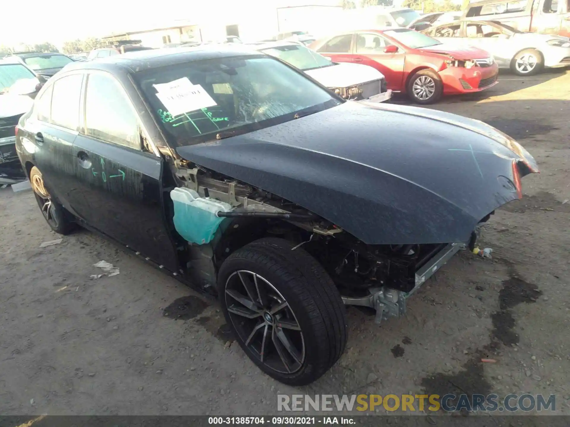 1 Photograph of a damaged car WBA5R1C5XKAJ98413 BMW 3 SERIES 2019