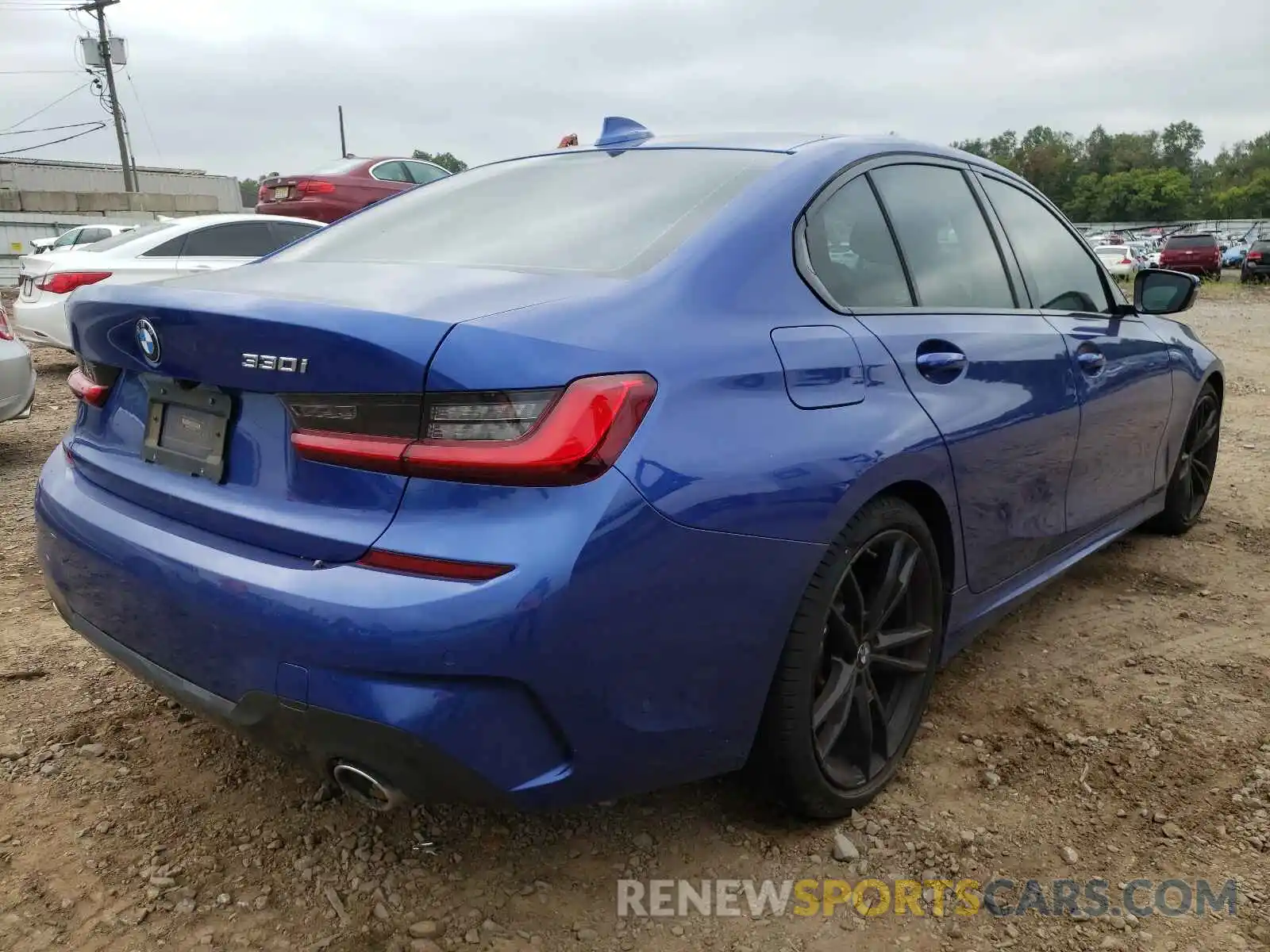 4 Photograph of a damaged car WBA5R1C5XKAJ98847 BMW 3 SERIES 2019