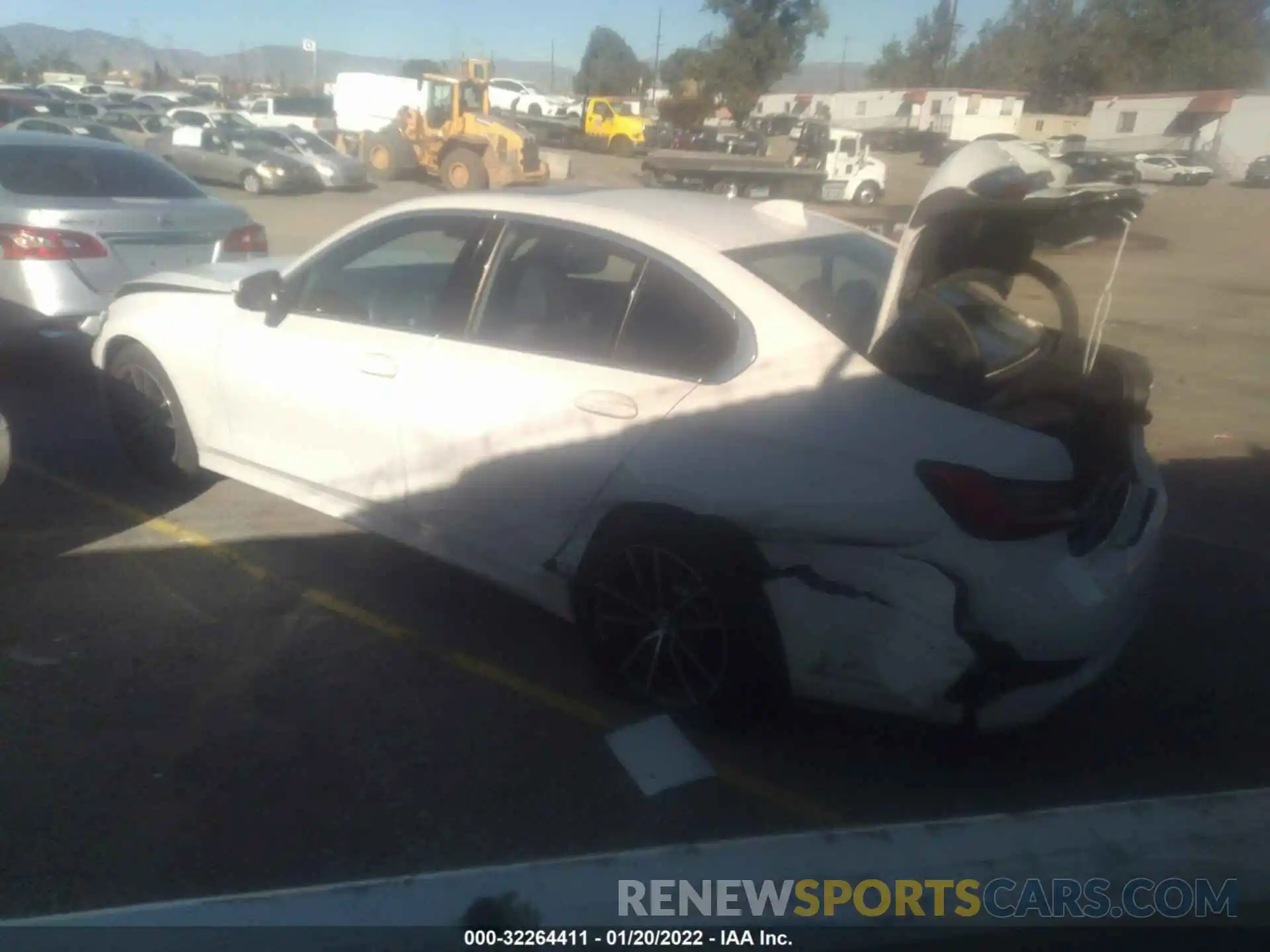 3 Photograph of a damaged car WBA5R1C5XKAK06381 BMW 3 SERIES 2019