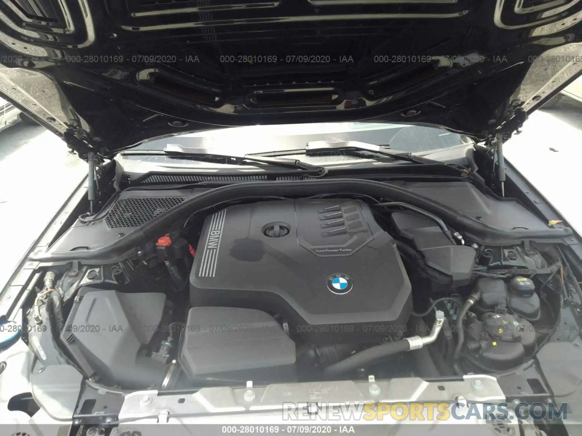 10 Photograph of a damaged car WBA5R1C5XKAK08633 BMW 3 SERIES 2019