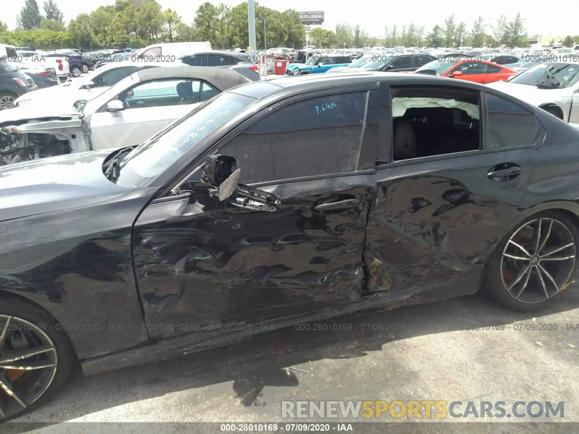 6 Photograph of a damaged car WBA5R1C5XKAK08633 BMW 3 SERIES 2019