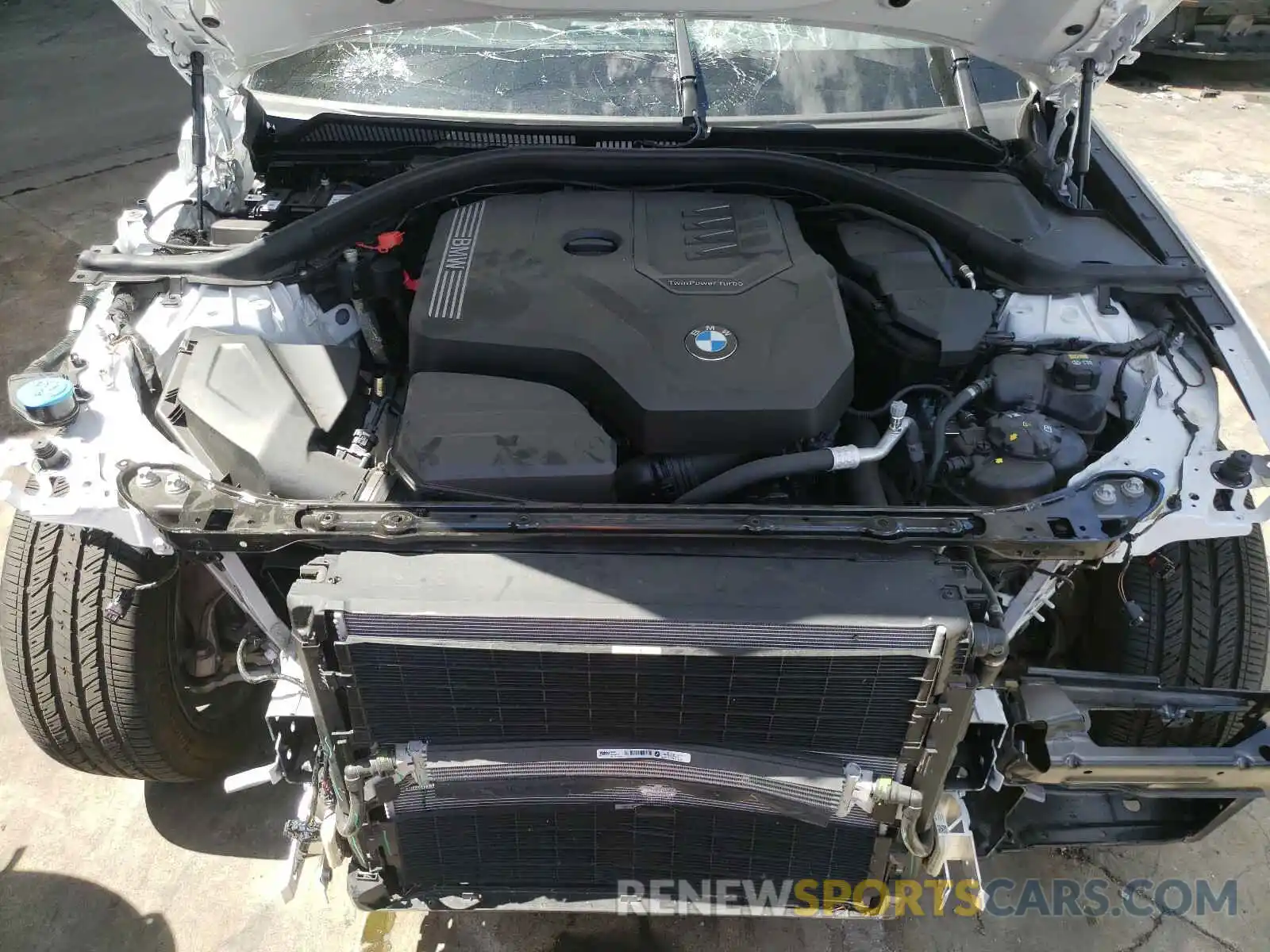 7 Фотография поврежденного автомобиля WBA5R1C5XKAK08812 BMW 3 SERIES 2019