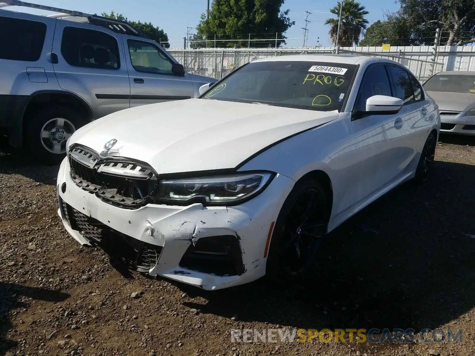 2 Photograph of a damaged car WBA5R1C5XKAK09720 BMW 3 SERIES 2019