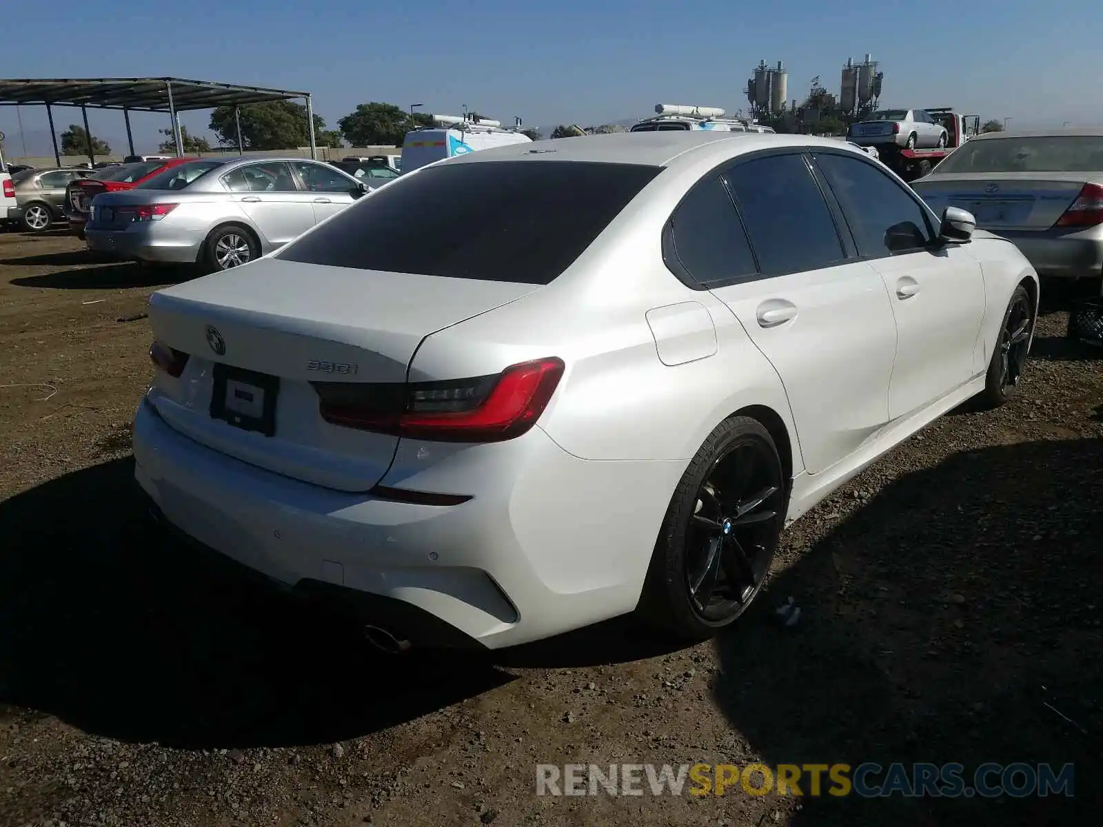 4 Photograph of a damaged car WBA5R1C5XKAK09720 BMW 3 SERIES 2019