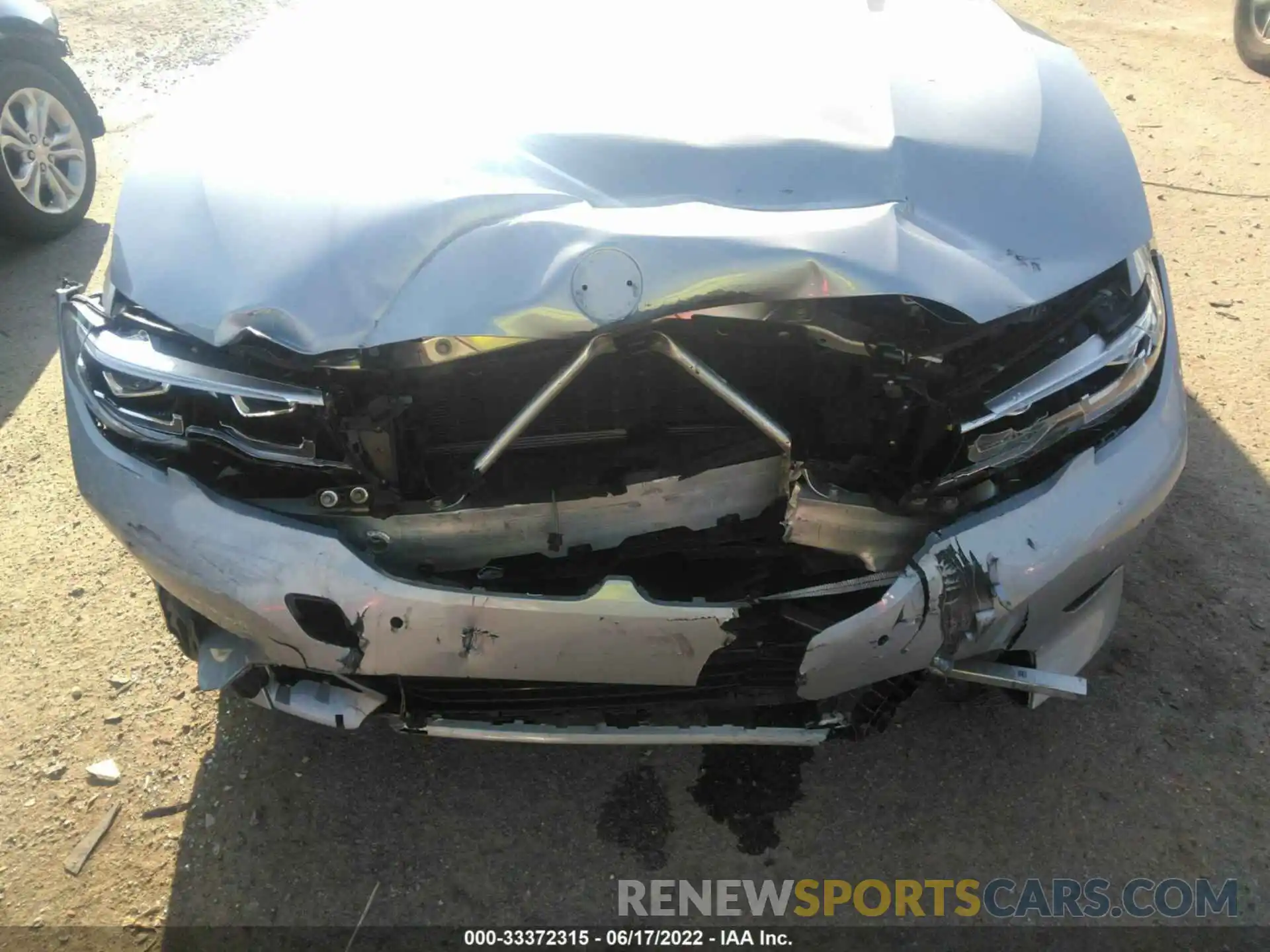 6 Photograph of a damaged car WBA5R1C5XKAK10348 BMW 3 SERIES 2019