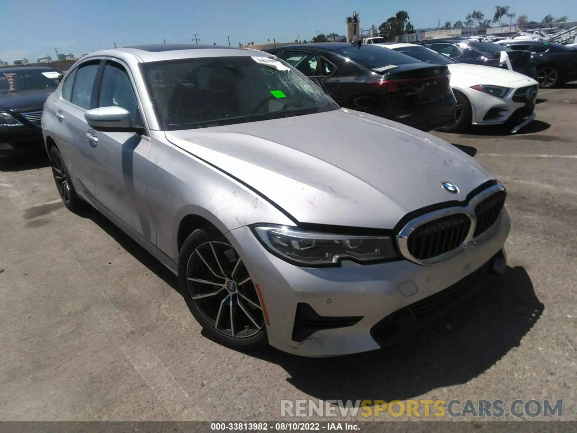 1 Photograph of a damaged car WBA5R1C5XKFH02979 BMW 3 SERIES 2019