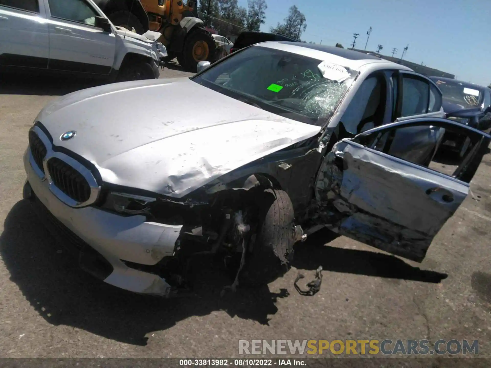 2 Photograph of a damaged car WBA5R1C5XKFH02979 BMW 3 SERIES 2019