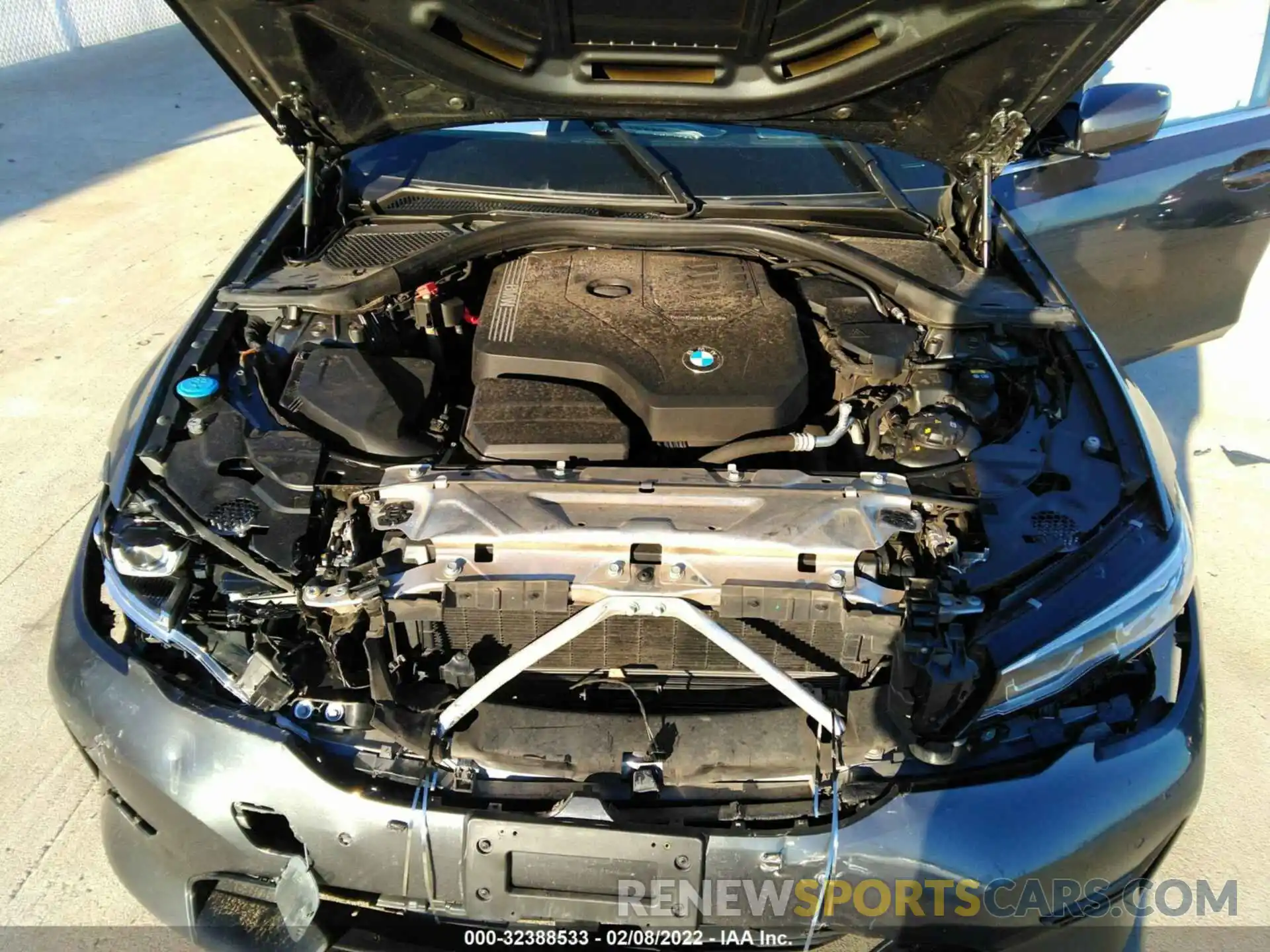 10 Photograph of a damaged car WBA5R1C5XKFH04540 BMW 3 SERIES 2019