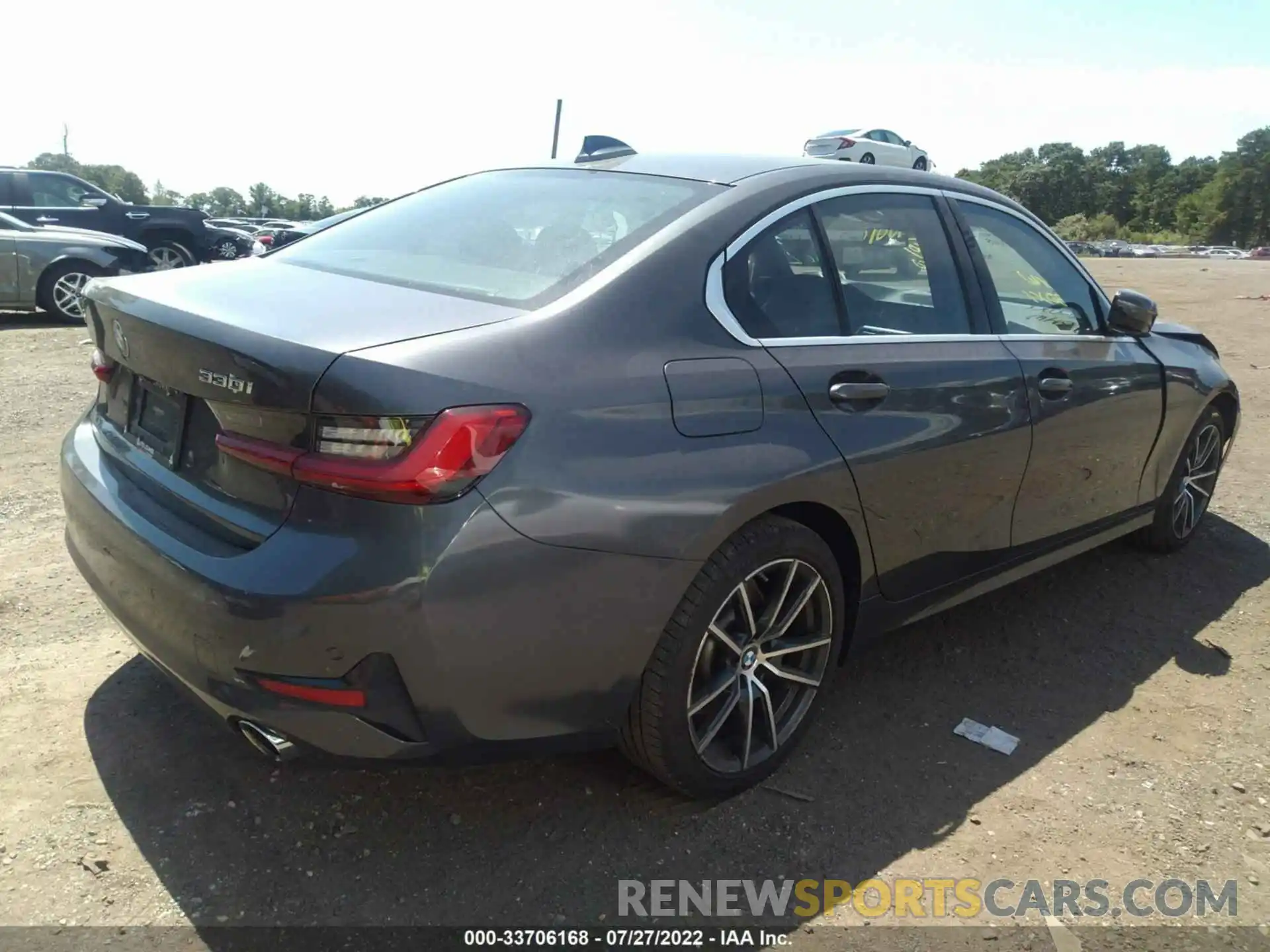 4 Photograph of a damaged car WBA5R7C50KAJ78903 BMW 3 SERIES 2019