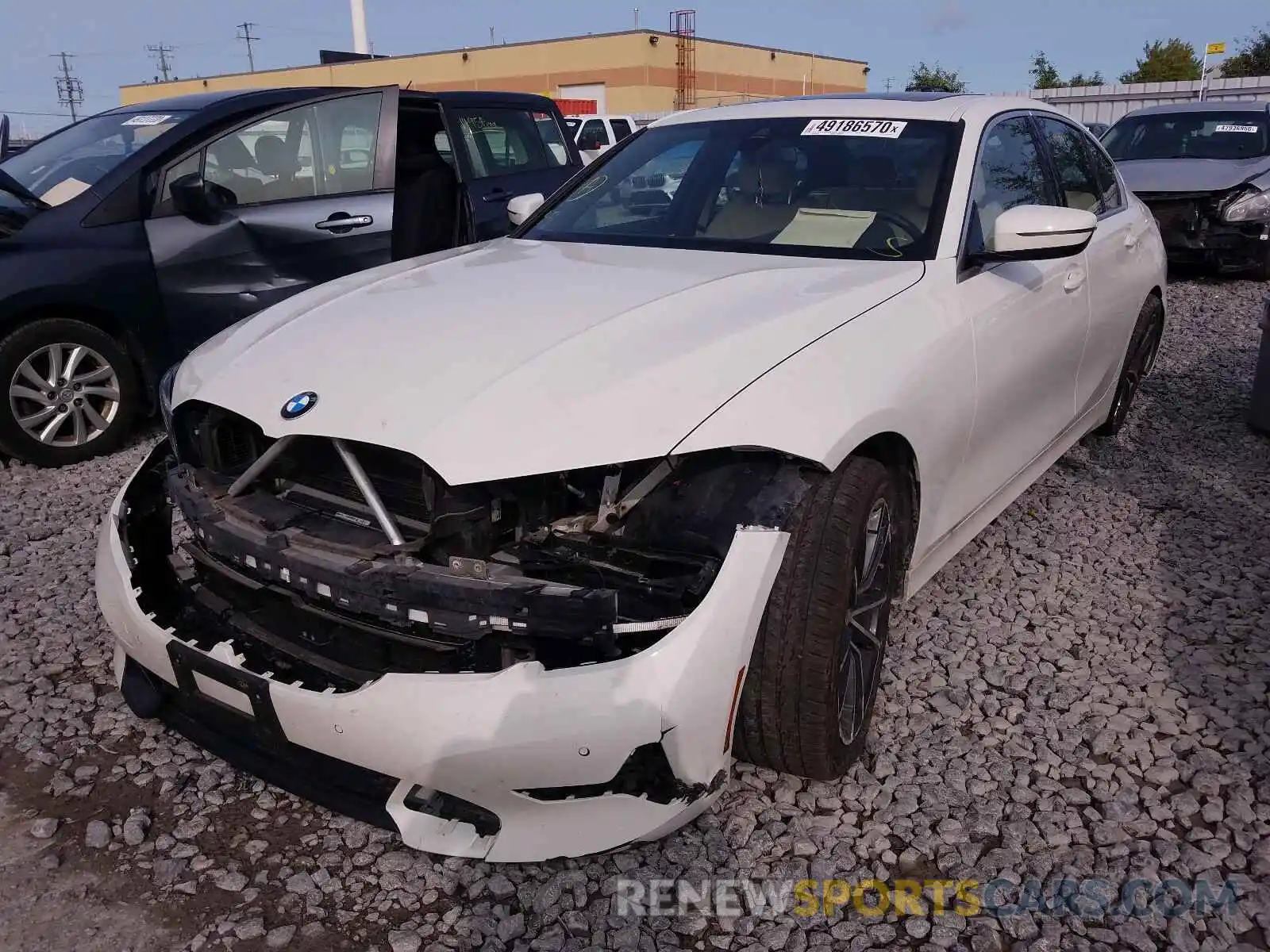 2 Фотография поврежденного автомобиля WBA5R7C50KAJ79159 BMW 3 SERIES 2019