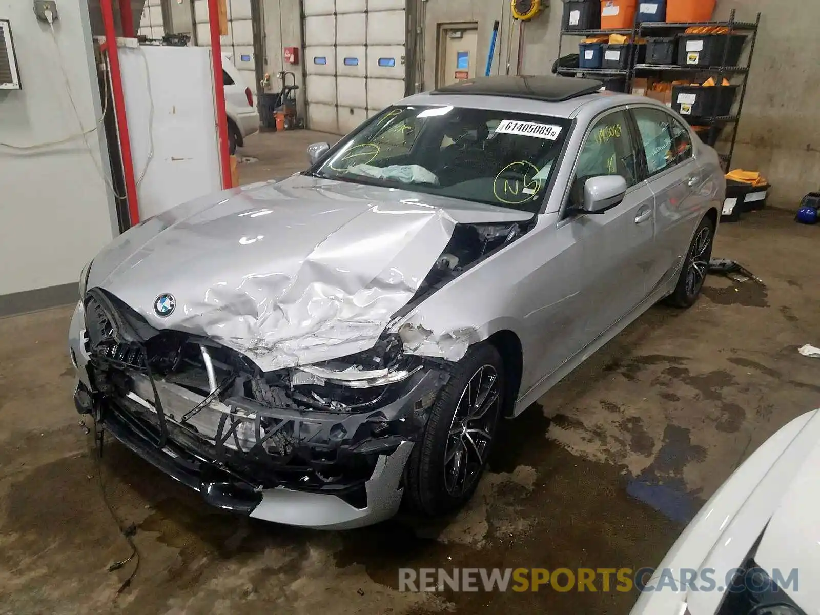 2 Photograph of a damaged car WBA5R7C50KAJ81350 BMW 3 SERIES 2019