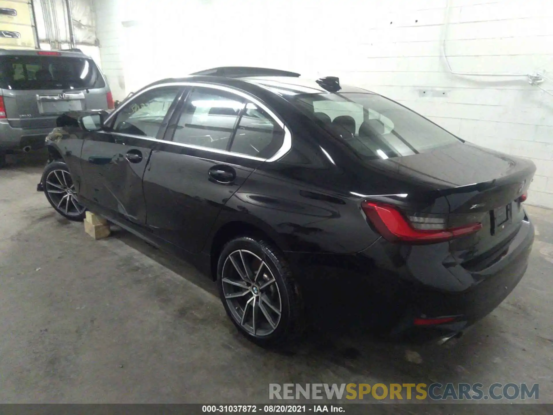 3 Photograph of a damaged car WBA5R7C50KAJ82658 BMW 3 SERIES 2019