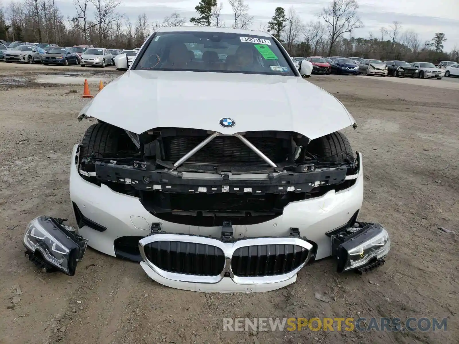 9 Photograph of a damaged car WBA5R7C50KFH16344 BMW 3 SERIES 2019