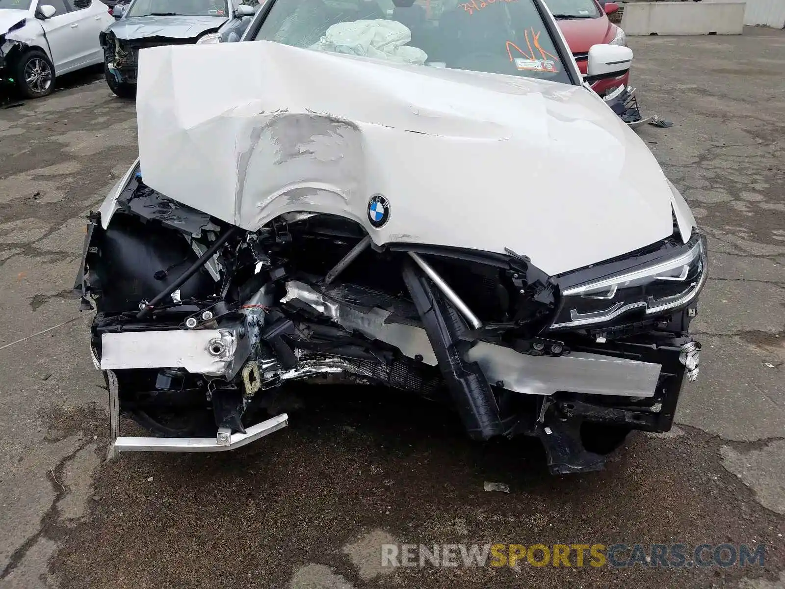 9 Photograph of a damaged car WBA5R7C50KFH17218 BMW 3 SERIES 2019