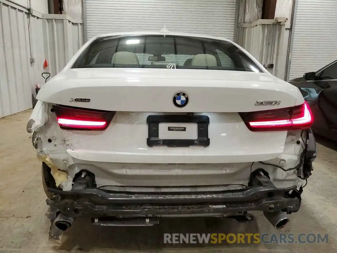 6 Photograph of a damaged car WBA5R7C51KAJ85102 BMW 3 SERIES 2019