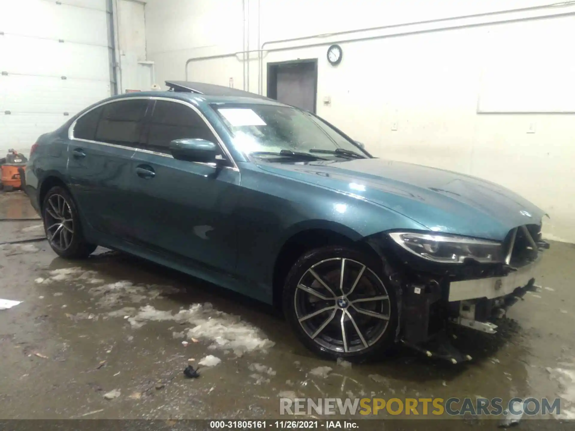 1 Фотография поврежденного автомобиля WBA5R7C51KAJ86833 BMW 3 SERIES 2019