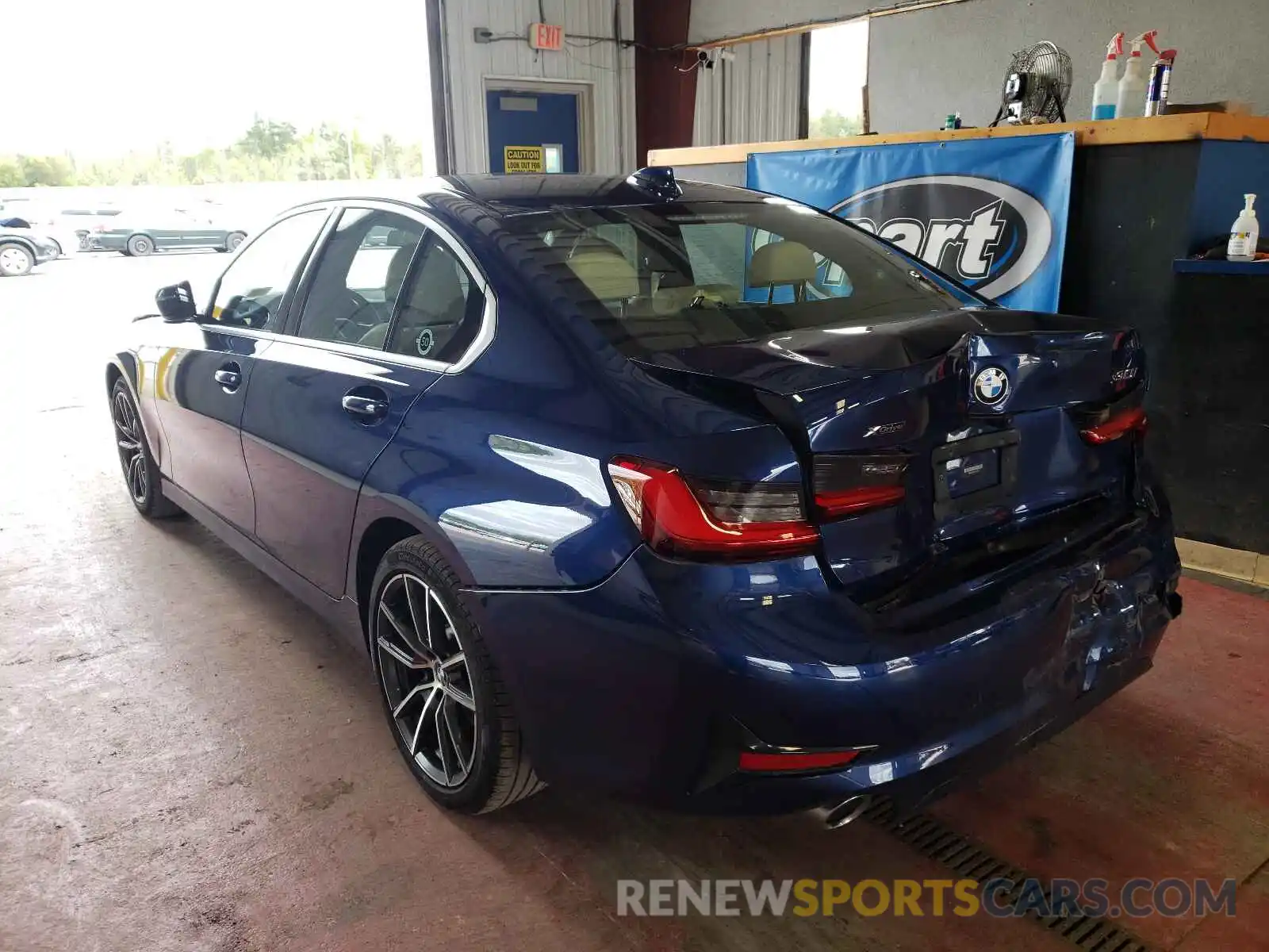 3 Photograph of a damaged car WBA5R7C51KFH14215 BMW 3 SERIES 2019