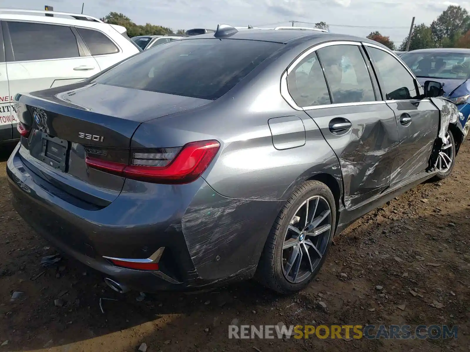 4 Photograph of a damaged car WBA5R7C52KAJ80040 BMW 3 SERIES 2019