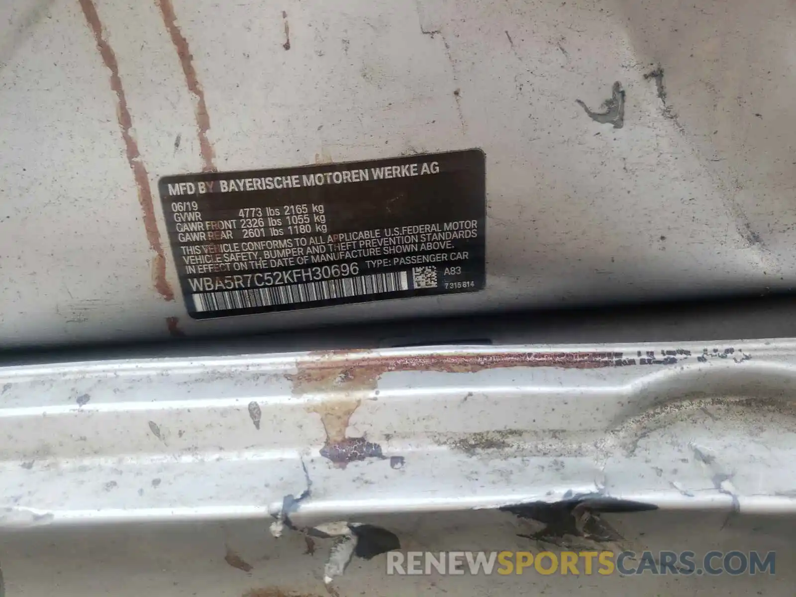 10 Photograph of a damaged car WBA5R7C52KFH30696 BMW 3 SERIES 2019