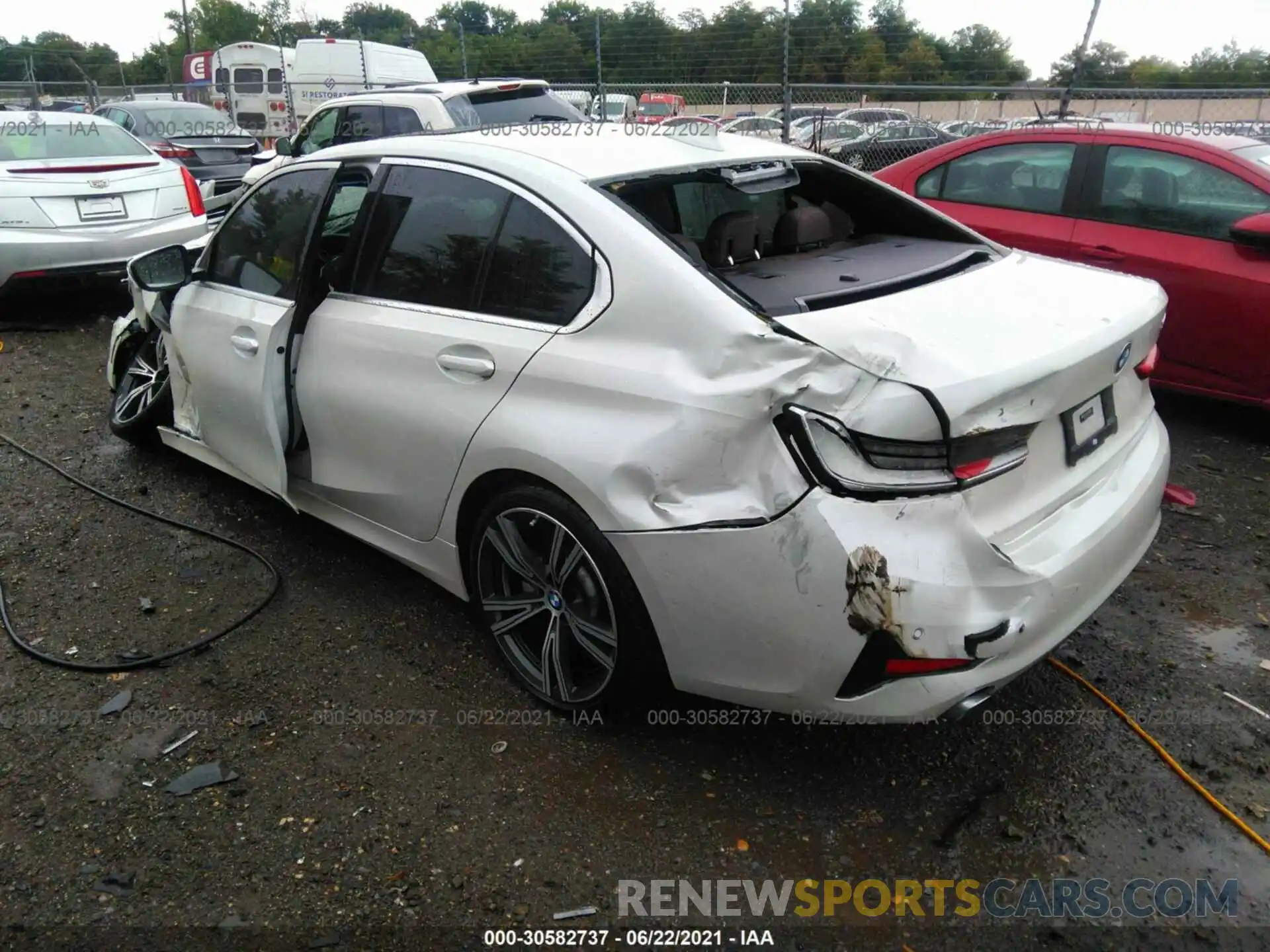 3 Photograph of a damaged car WBA5R7C53KAJ84601 BMW 3 SERIES 2019