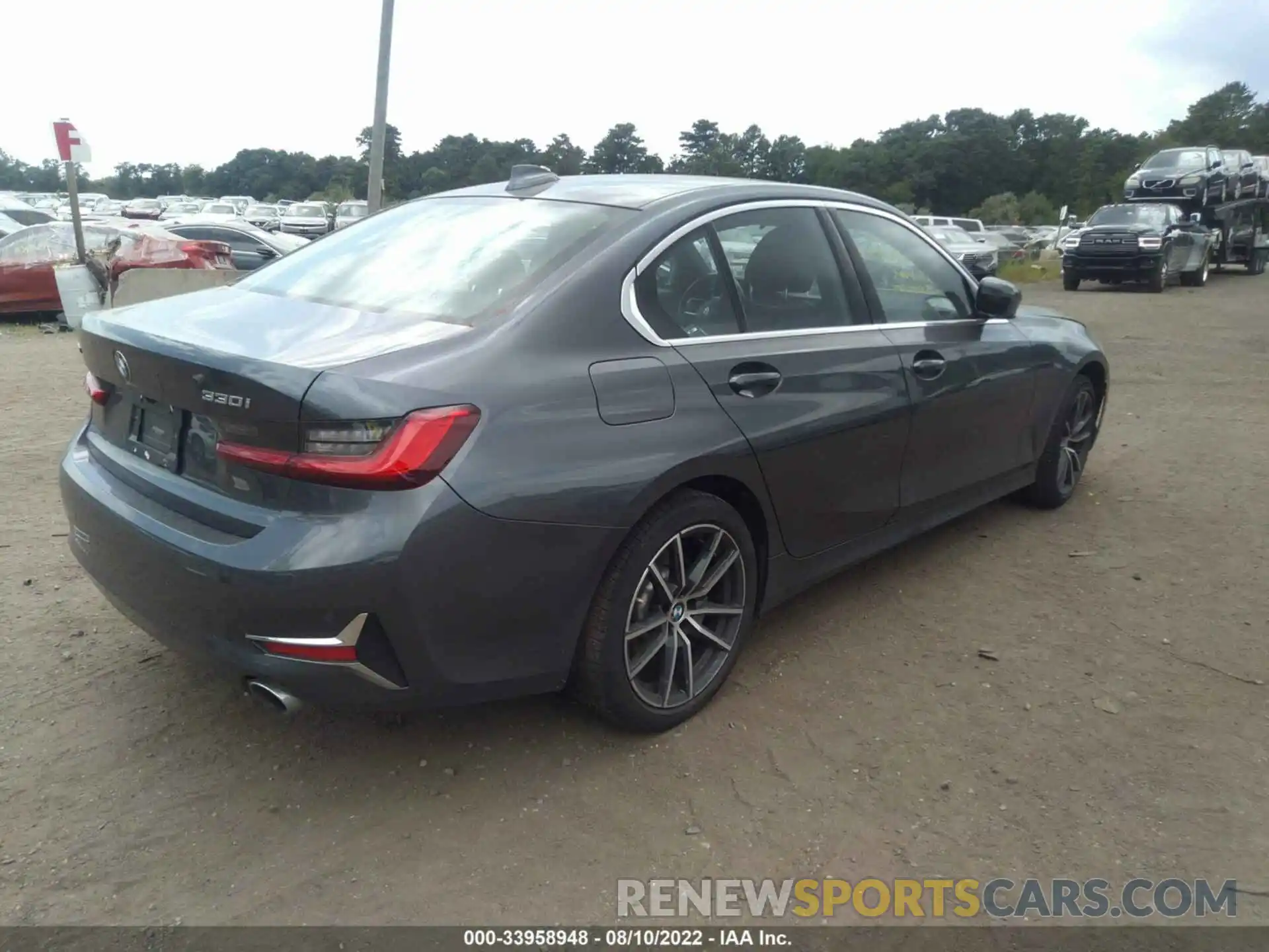 4 Photograph of a damaged car WBA5R7C53KFH12353 BMW 3 SERIES 2019