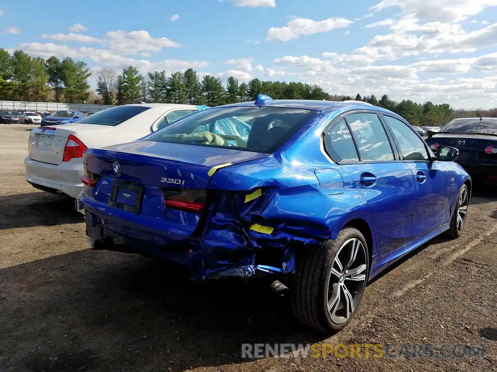 4 Photograph of a damaged car WBA5R7C54KAJ80850 BMW 3 SERIES 2019