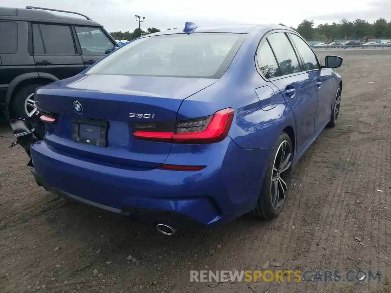 4 Photograph of a damaged car WBA5R7C54KFH23801 BMW 3 SERIES 2019