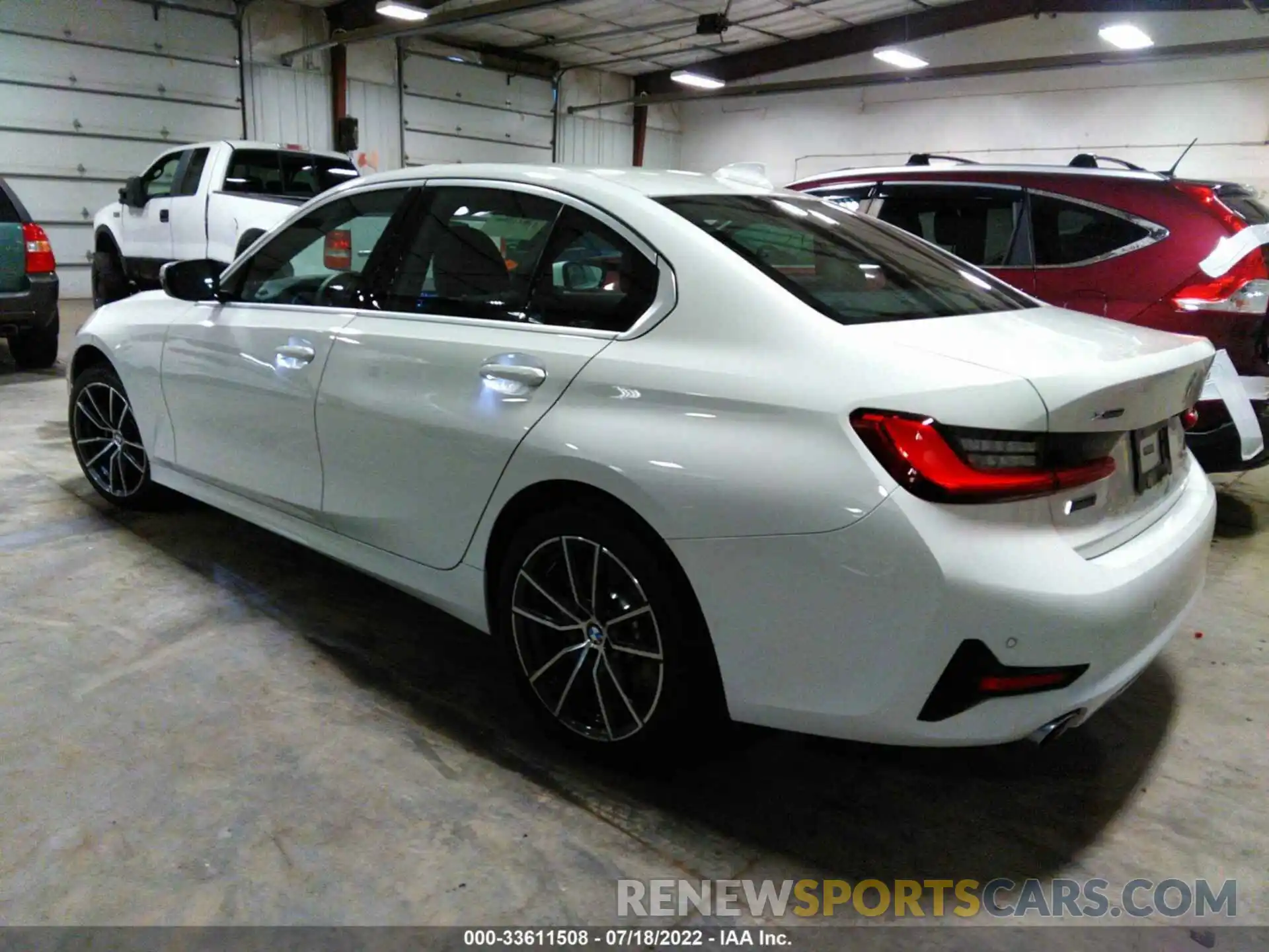 3 Photograph of a damaged car WBA5R7C54KFH29338 BMW 3 SERIES 2019