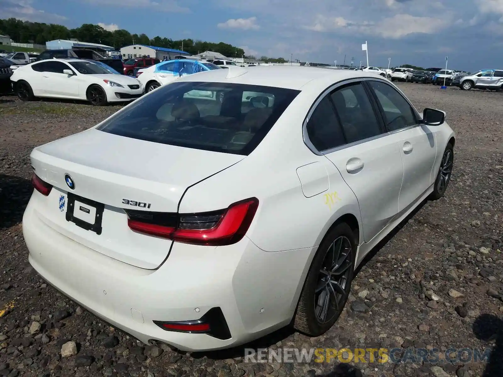 4 Фотография поврежденного автомобиля WBA5R7C55KAJ79416 BMW 3 SERIES 2019