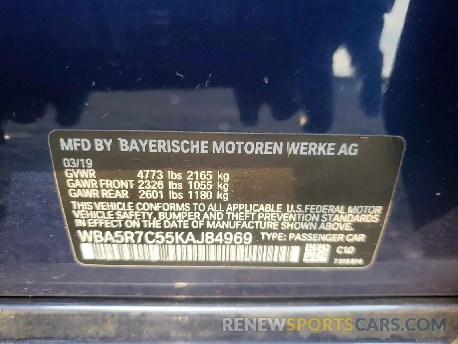 10 Photograph of a damaged car WBA5R7C55KAJ84969 BMW 3 SERIES 2019