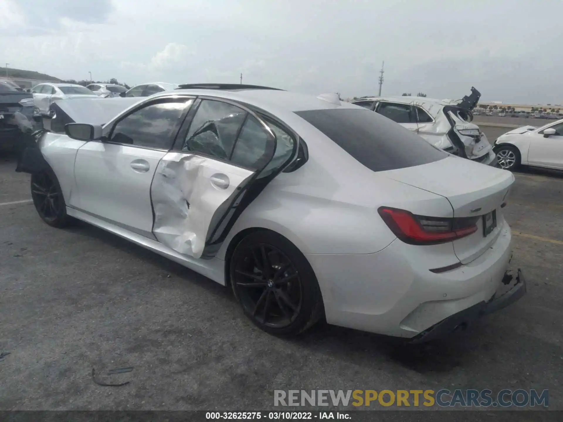 3 Photograph of a damaged car WBA5R7C55KAJ85443 BMW 3 SERIES 2019