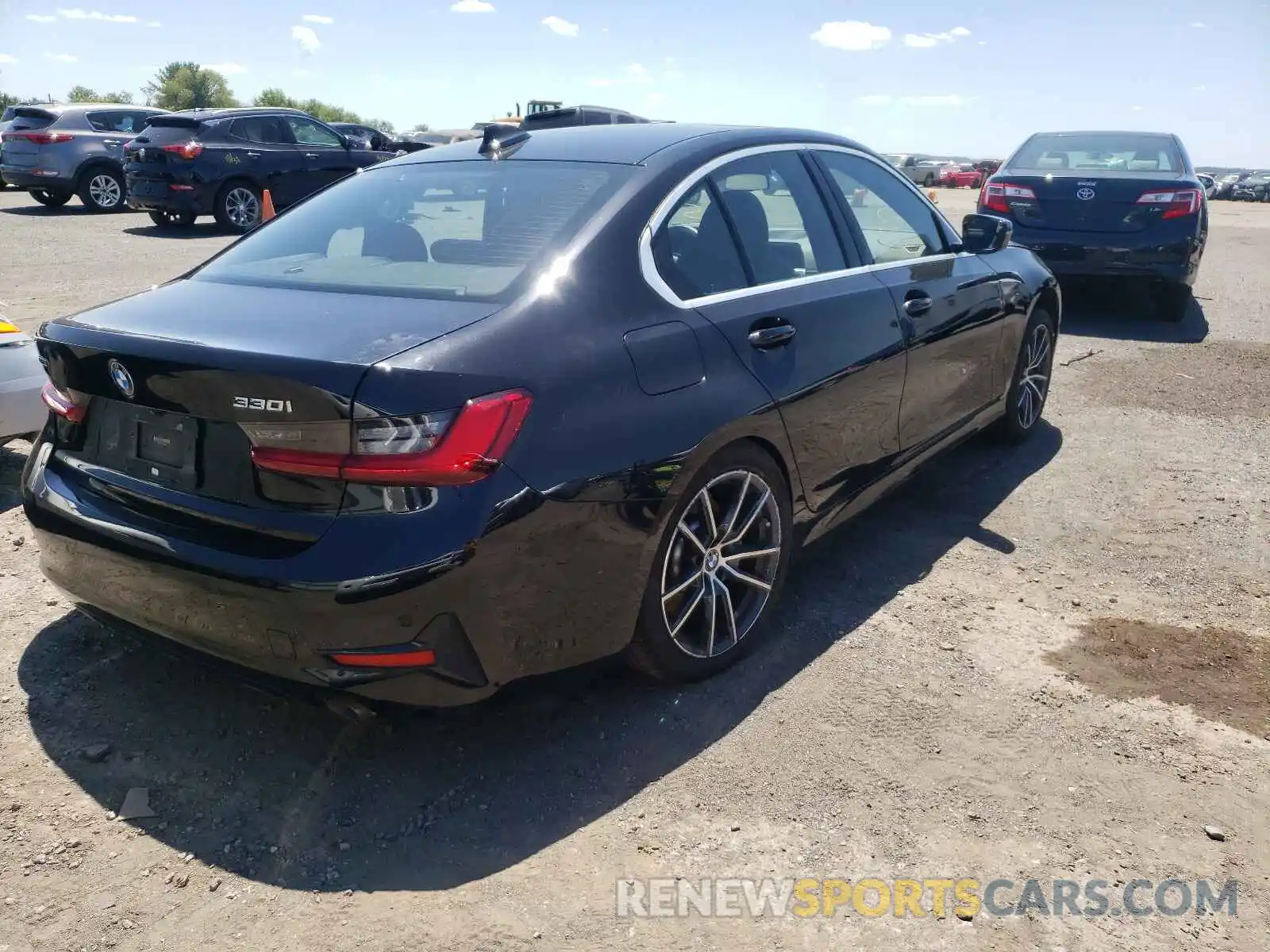 4 Photograph of a damaged car WBA5R7C56KAJ85418 BMW 3 SERIES 2019