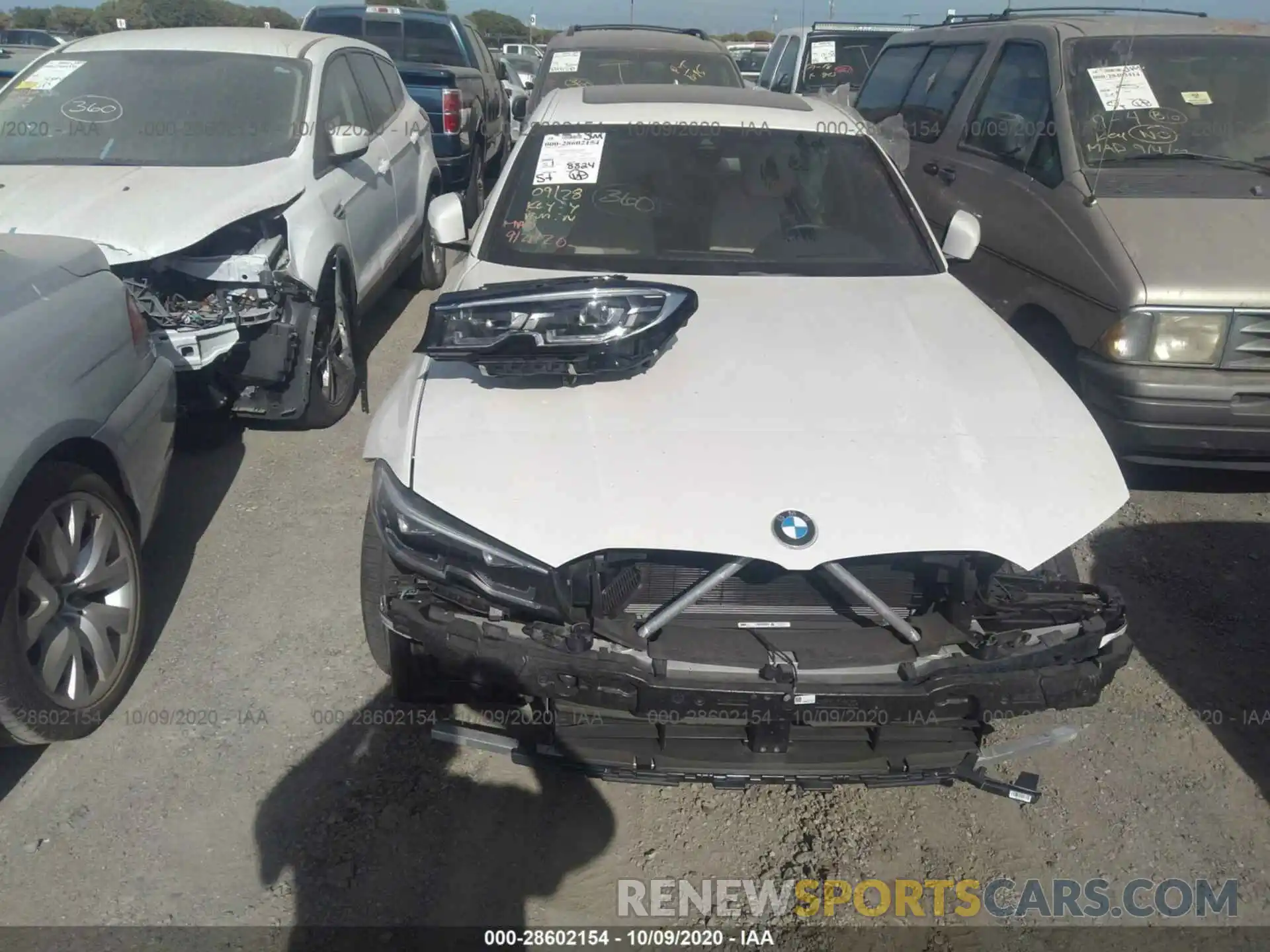 12 Photograph of a damaged car WBA5R7C56KAJ87587 BMW 3 SERIES 2019