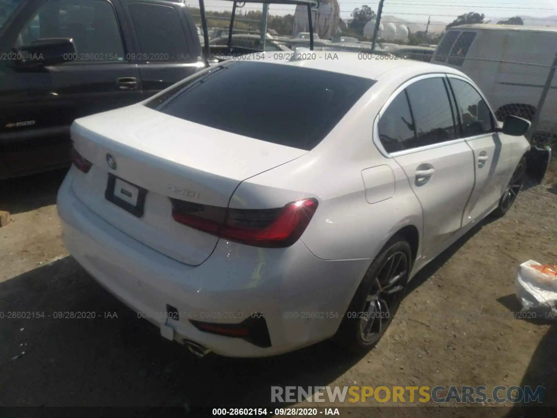 4 Photograph of a damaged car WBA5R7C56KAJ87587 BMW 3 SERIES 2019