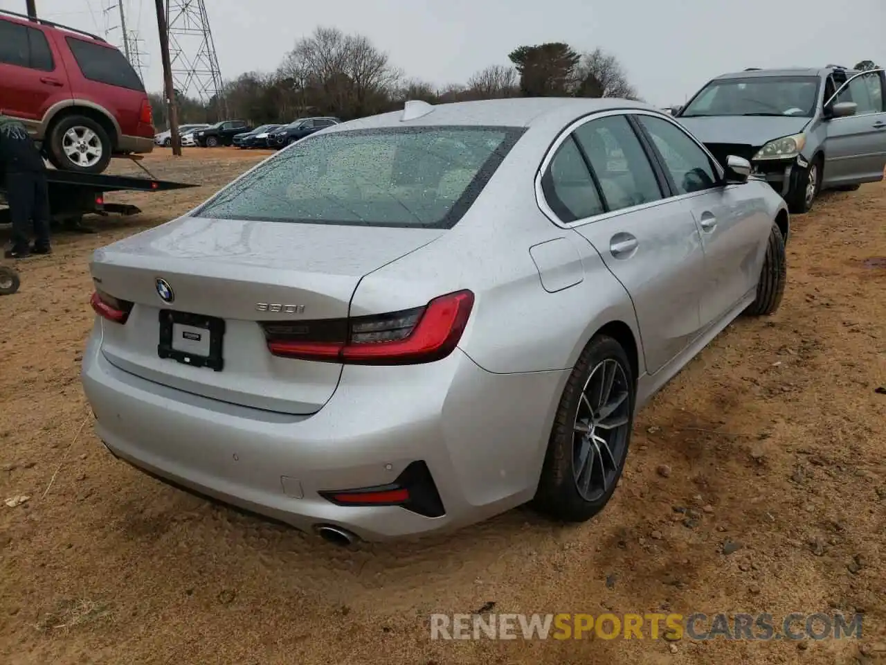 4 Photograph of a damaged car WBA5R7C57KAJ78977 BMW 3 SERIES 2019