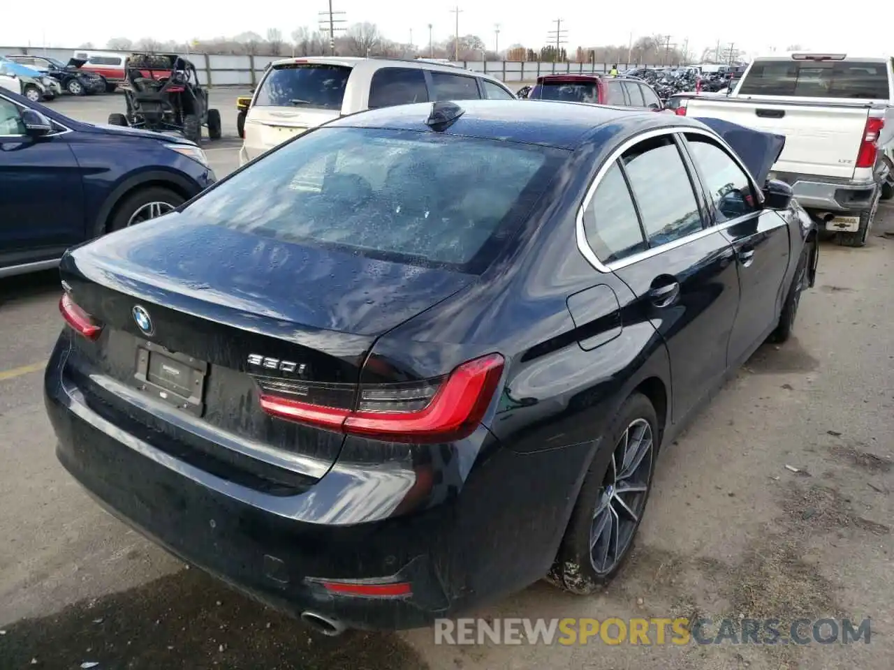 4 Photograph of a damaged car WBA5R7C57KAJ79546 BMW 3 SERIES 2019