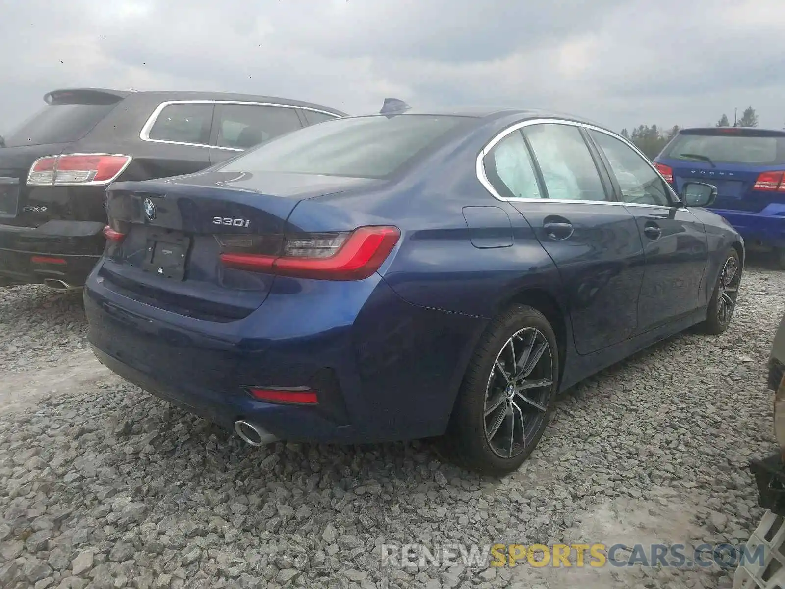 4 Photograph of a damaged car WBA5R7C57KFH04417 BMW 3 SERIES 2019