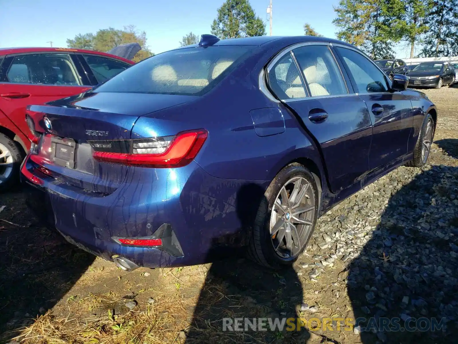 4 Photograph of a damaged car WBA5R7C57KFH05356 BMW 3 SERIES 2019