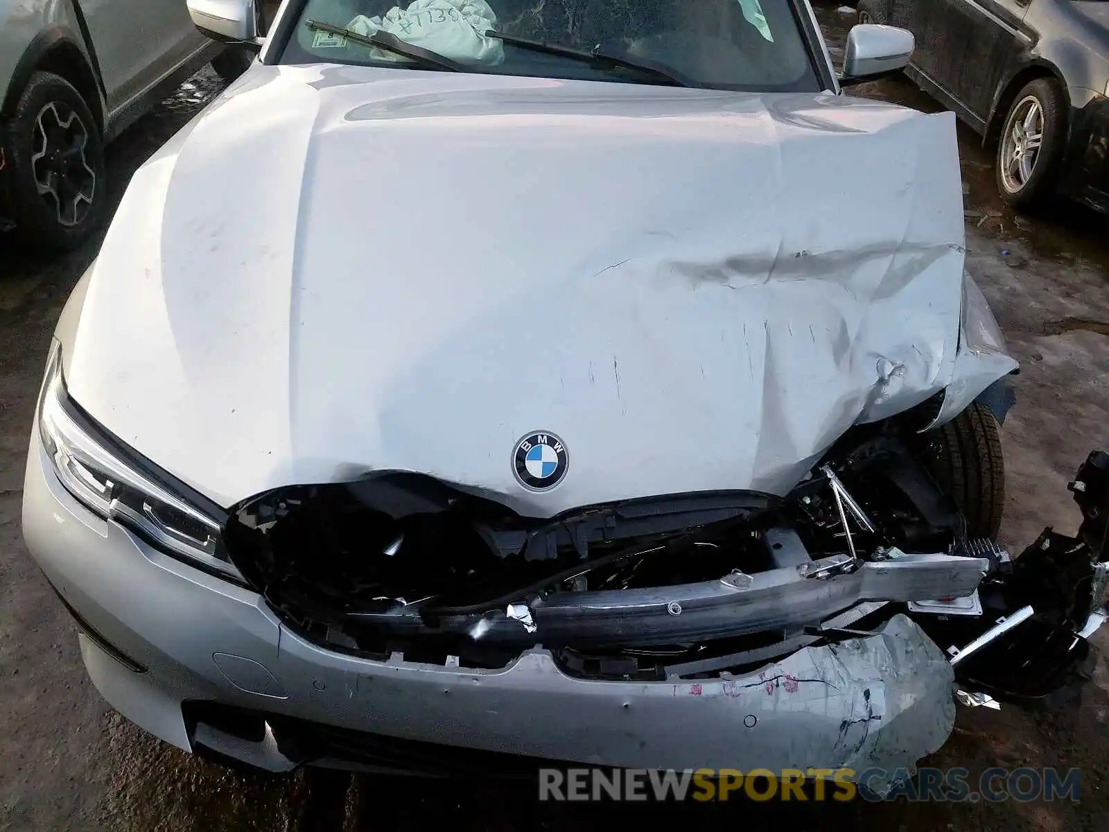 7 Photograph of a damaged car WBA5R7C58KAJ79782 BMW 3 SERIES 2019