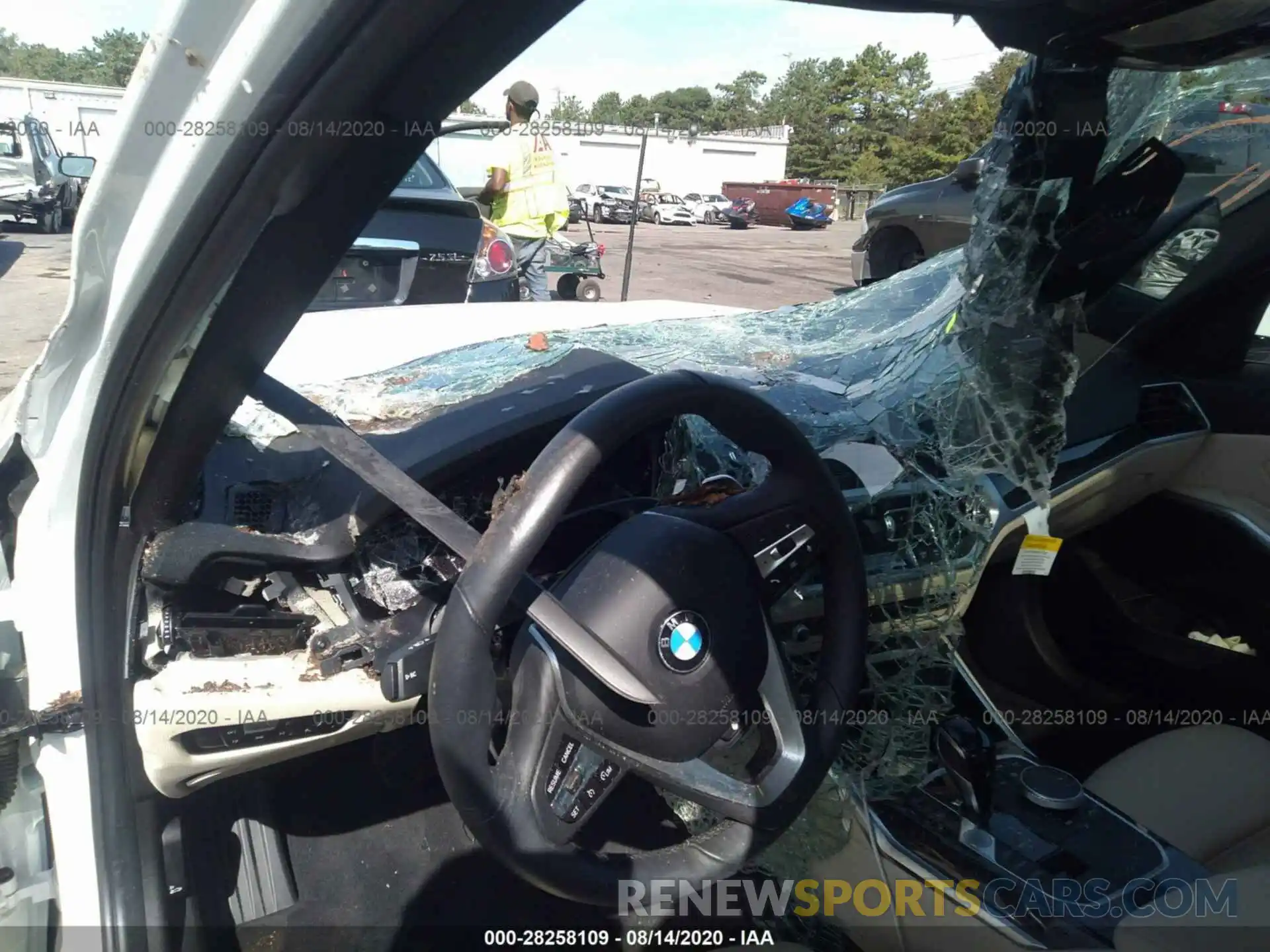 5 Photograph of a damaged car WBA5R7C58KAJ86358 BMW 3 SERIES 2019