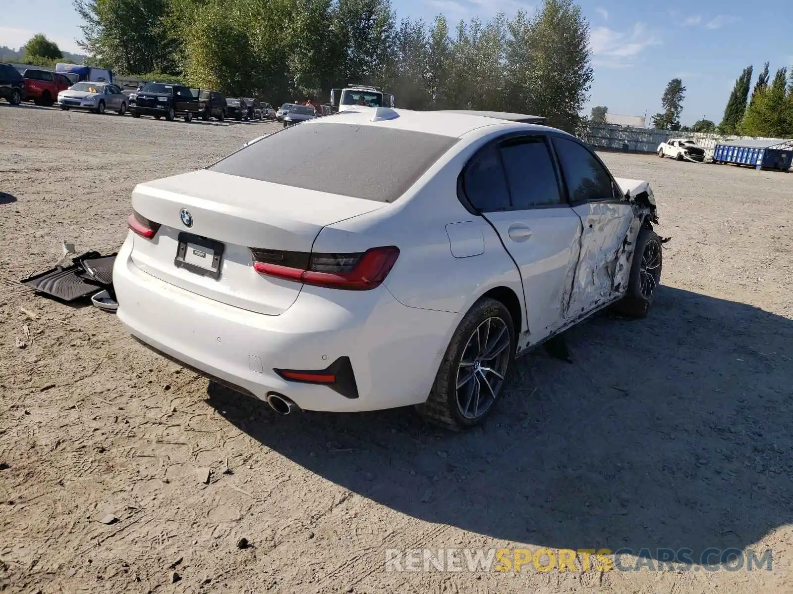 4 Фотография поврежденного автомобиля WBA5R7C59KAJ79158 BMW 3 SERIES 2019