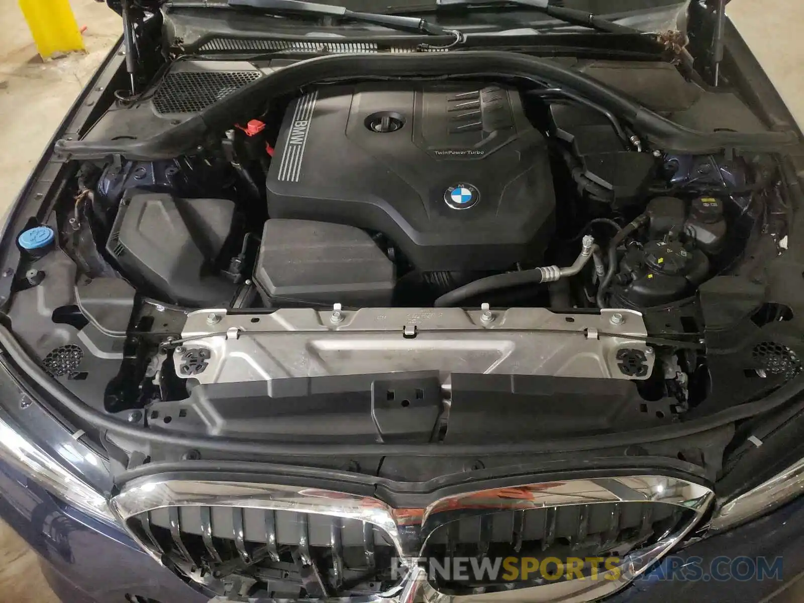 7 Фотография поврежденного автомобиля WBA5R7C59KAJ81301 BMW 3 SERIES 2019