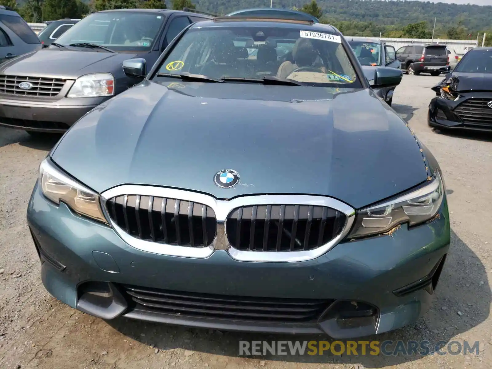 9 Photograph of a damaged car WBA5R7C59KAJ85655 BMW 3 SERIES 2019