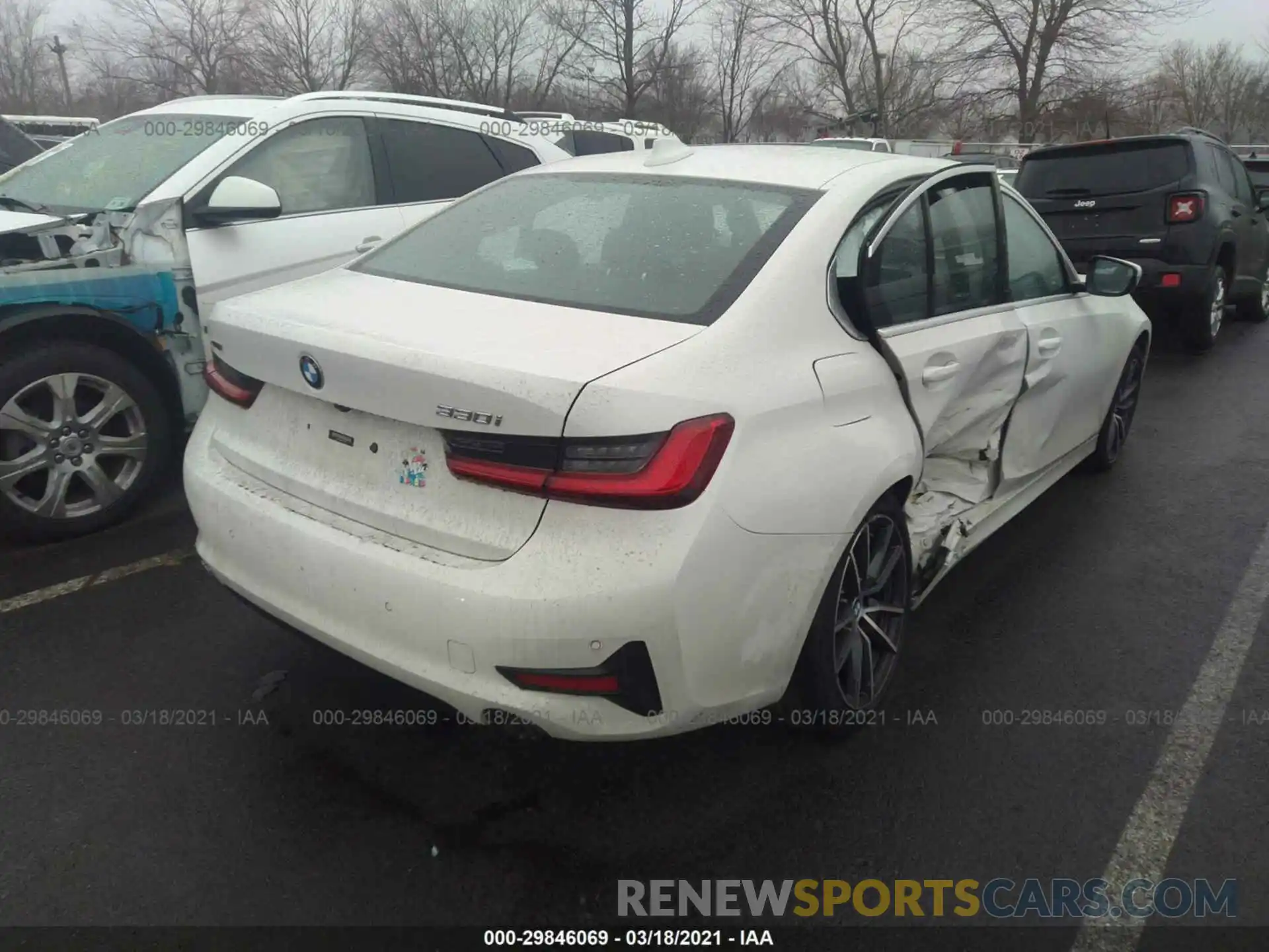 4 Фотография поврежденного автомобиля WBA5R7C5XKAJ84868 BMW 3 SERIES 2019