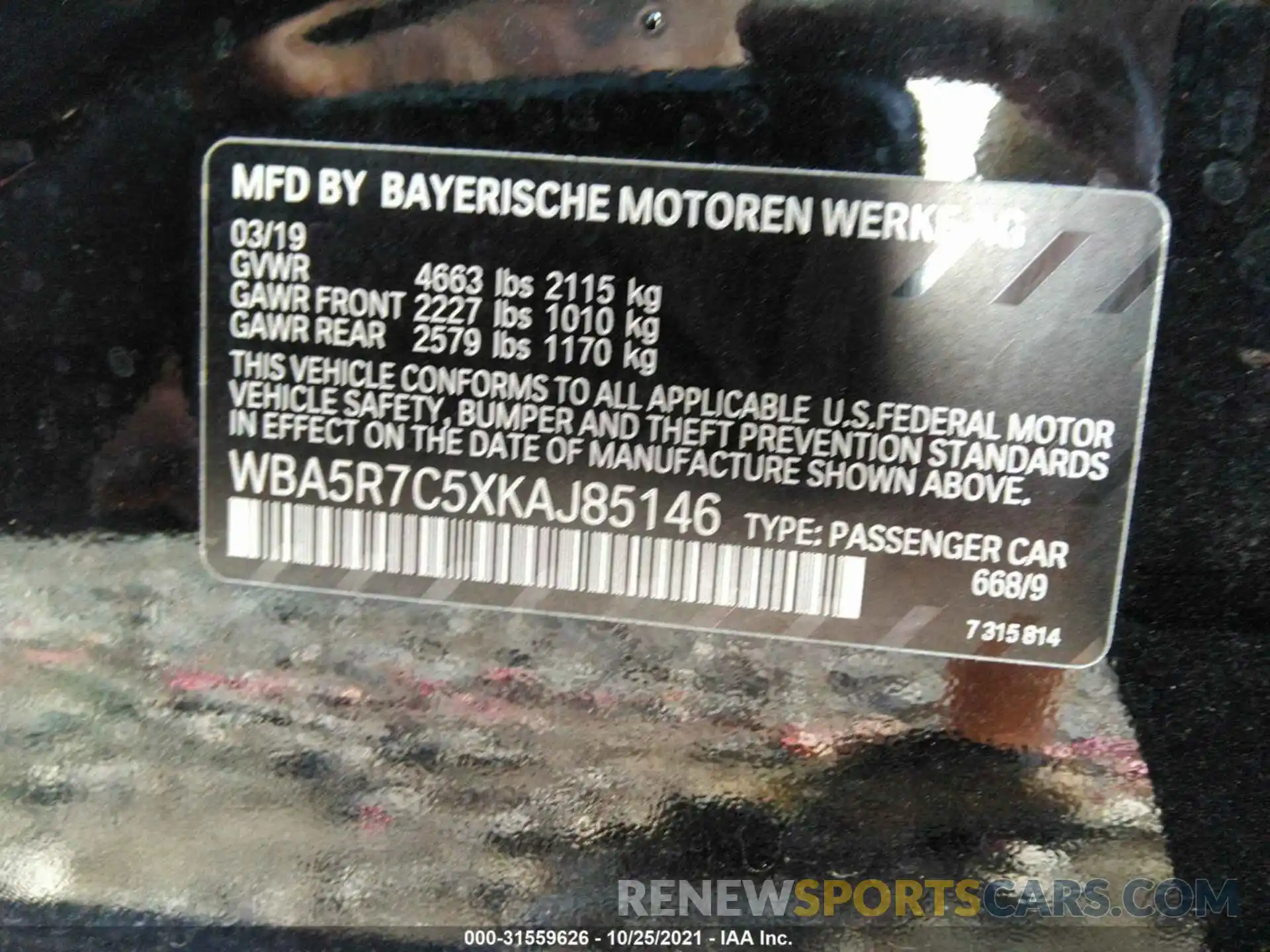 9 Photograph of a damaged car WBA5R7C5XKAJ85146 BMW 3 SERIES 2019