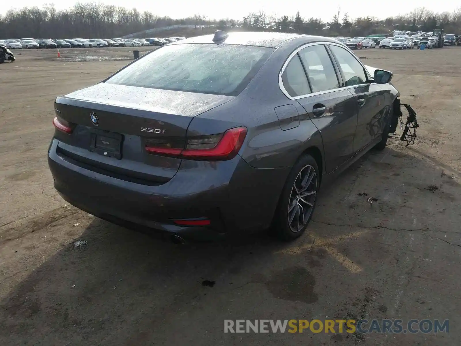 4 Фотография поврежденного автомобиля WBA5R7C5XKFH15377 BMW 3 SERIES 2019