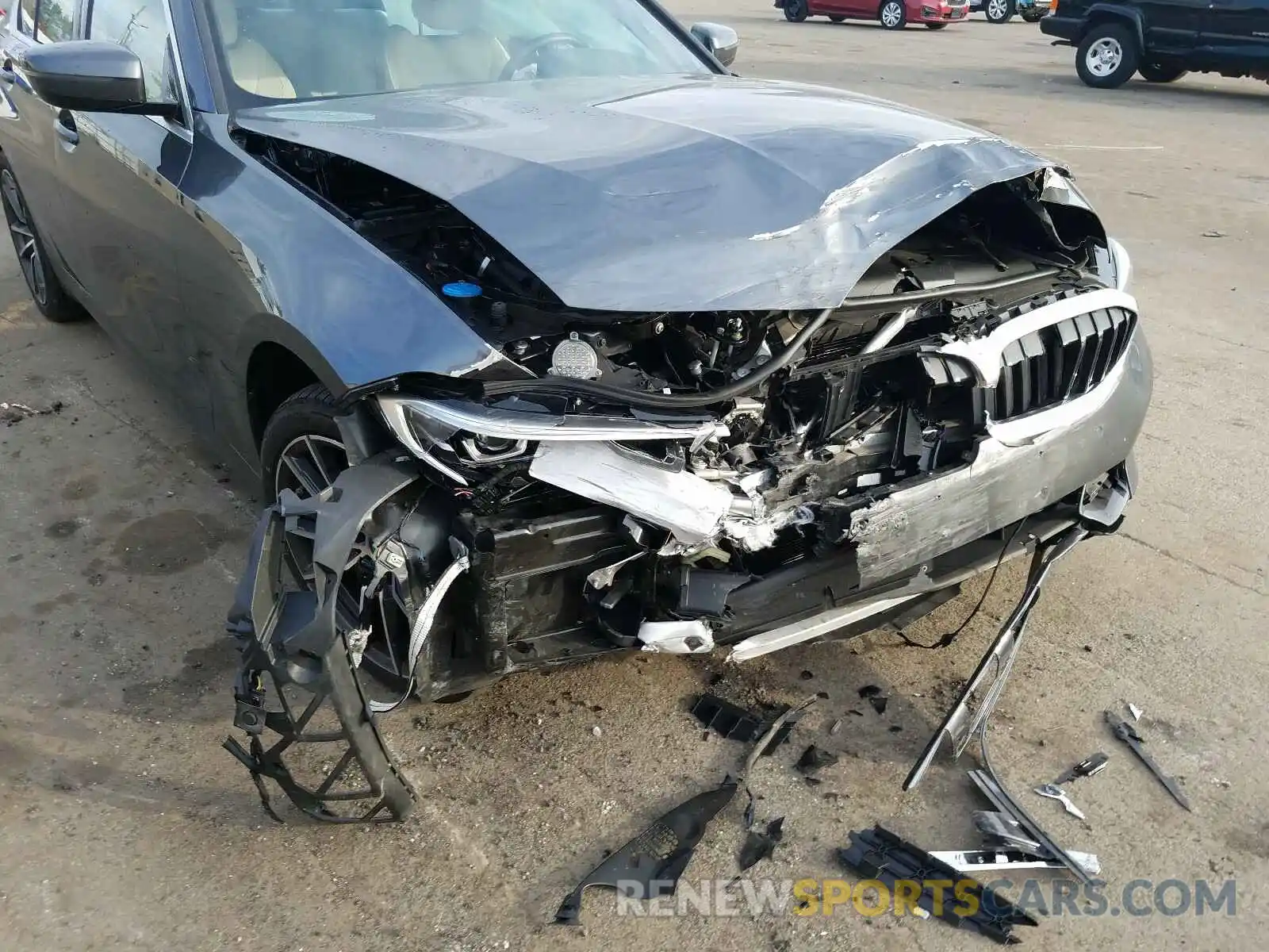 9 Photograph of a damaged car WBA5R7C5XKFH15377 BMW 3 SERIES 2019