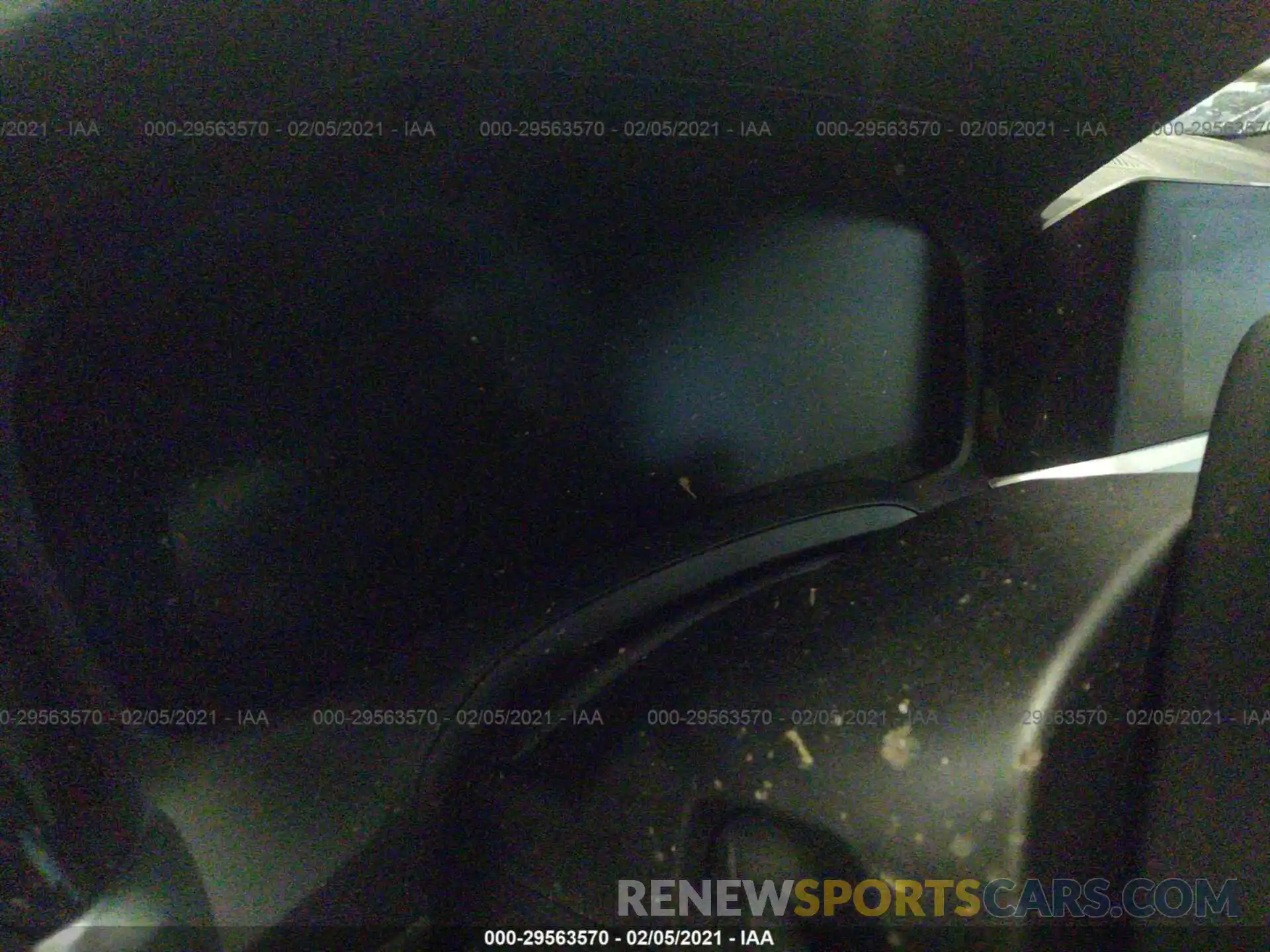 7 Photograph of a damaged car WBA5R7C5XKFH32535 BMW 3 SERIES 2019