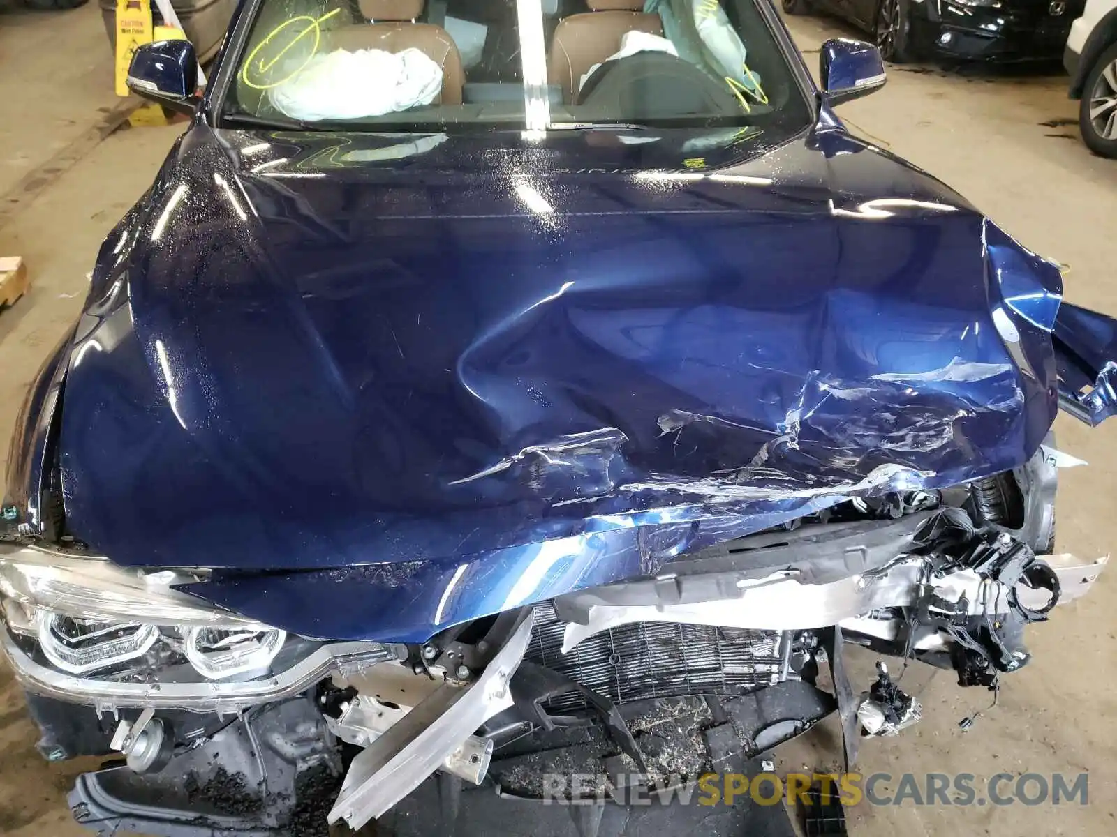 9 Photograph of a damaged car WBA8K3C55KA484134 BMW 3 SERIES 2019